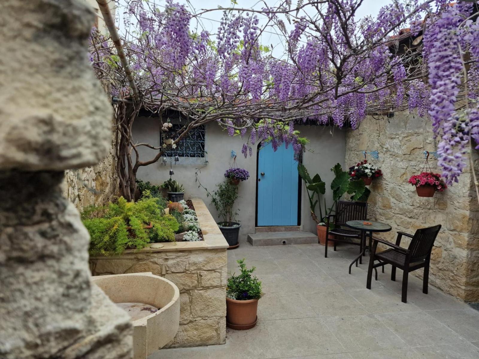 Kalimera A Lovely 1-Bedroom Rental With Ensuite And Kitchen Limassol Extérieur photo